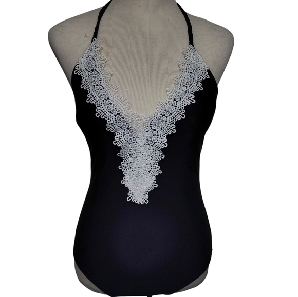 Boutique 1PC Black Swimsuit SMALL Crochet Trim Plunging VNeck Coquette Girl NWOT - Picture 5 of 15